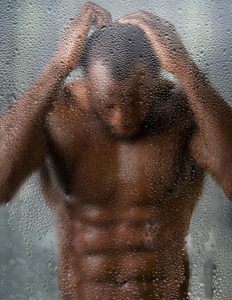 douche donkere man
